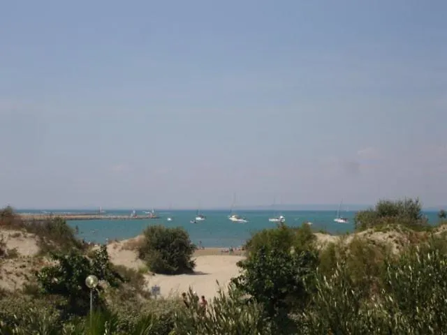 As21558- Dans De Standing Direct Sur Sud Le Grau-du-Roi